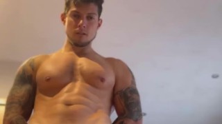 FAMOUS ONLYFANS MALE MODEL TALKING DIRTY MEANWHILE CUM WITHOUT HANDS BOYGYMVIP
