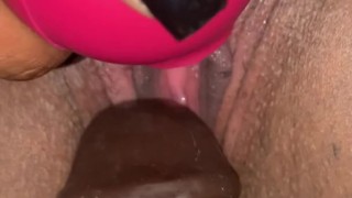 GF FUCKING ME HARD MAKING ME SQUIRT CREAM ALL OVER HER STRAP!!!!