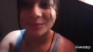 En casita tocandose el Coño what the fuck riko i like