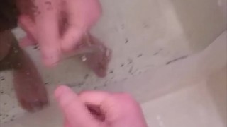 男子大学生が鏡でセルフ兜合わせしてそのまま濃厚精子をぶっかけ