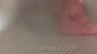Hot steamy male feet in hotel shower hope you cum join me - Manlyfoot
