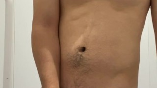 勉強中に我慢できなくて、オナニー