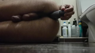 Anal quickie in the bathroom