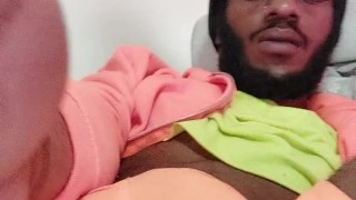 6:59Am what's going on happy Thursday silent fart and big bulge 