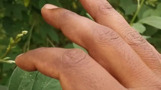 அண்ணியை கவுத்துபோட்டு ஓக்கும் கொழுந்தனின் திறமை