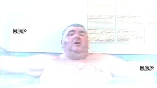 GET WET WITH BIGDADDY FOLLOW ME 