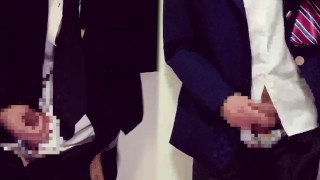 【ダブルオナニー】イケメン社会人とイケメン高校生が2人で大興奮の立ち射精「どっちが好き？」