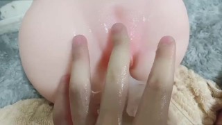 朝からムラムラしてしまい巨大オナホールで大量中出しするイケメン社会人