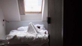 Cought a stranger masturbating in my hostel room