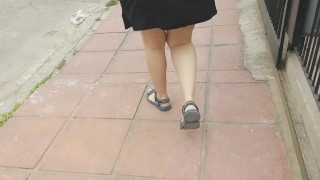 exhibición en publico y sexo en casa abandonada voyeur