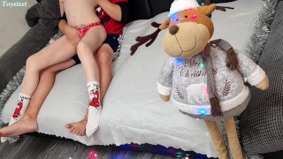 She knows How to Show him She Wants Real Threesome MfM, but with toy at the start (Anal, DP, DVP)