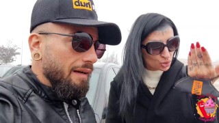 Ladymuffin And Tommy A Canaglia in giro per i regali di Natale 2021