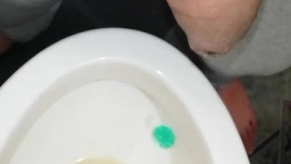 It's a waste of golden néctar, Do you want a little?