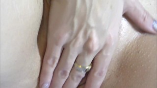 SO WET. SQUEEZY. ORGASMIC. HOW LONG WILL YOU HOLD?