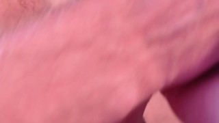 помог другу кончить