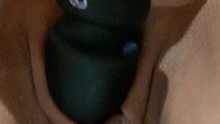 I do my pussy good by making vibrations on my pierced clit, with my luminous magic wand