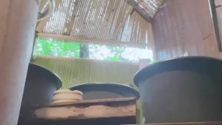  I'll enter the outdoor bath. First of all, I'm taking it off.