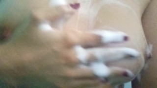 Vamos a bañarnos 🥵