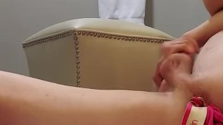 Twink has hotel lit at New Years