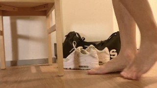 Hunk cums in briefs after playing with his ass