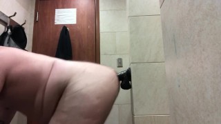 Truck driver using huge dildo