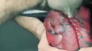 Facefuck Duke’s Muzzle