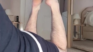 5 minutes of the pose male feet