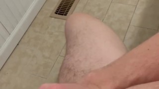 Muscled hung white dick cums huge load