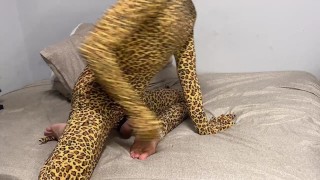 cum on my wrinkled soles with self worship wet soles