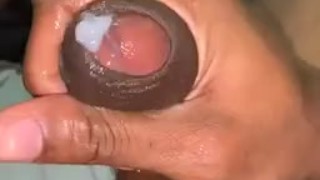 Solo ebony male jerk off 