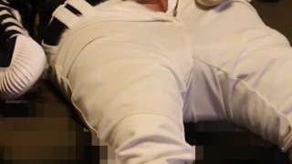 乳首モロ感の野球選手がサッカー部のでかいスパイクとくさいサカストでソックスオナニー