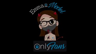 When your step sis period is over and you're desperate to fuck - Emma_Model 