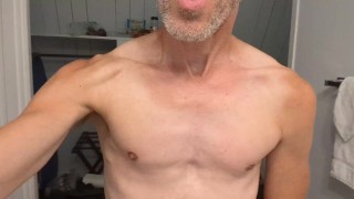 Papi Paul Pixel gets off and licks his cum