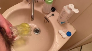 透明オナホにおしっこするとどうなる？→結果はこちら！！　ゲイ　ホモ　ノンケ　バイ　中出し　潮吹き　おもらし　個人撮影　JapaneseGay　イケメン　マスク　放尿