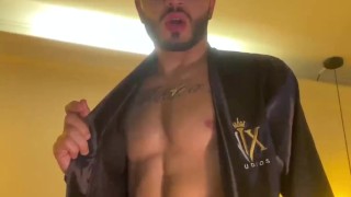 Very sexy dancing man ~ very seductive