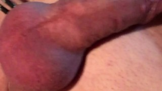 Old daddy is waithing for his handjop from milf Marres