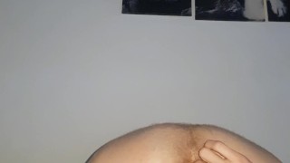 18 year old bitch jerking