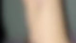 姉のベットで大学生の深夜オナニー　Late night masturbation in my sister's bed