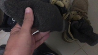 The smell is getting so strong now is it unbearable? - 5 days of sock goodness - Day 3 - Manlyfoot