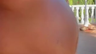 Waddling and jiggling 