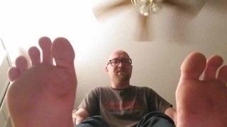 Hey, Foot Bitch