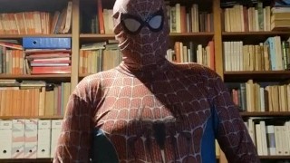 Dans ma tenue Spiderman