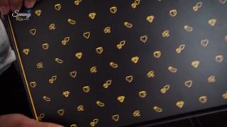 POV Especial 25k Suscriptores en PORNHUB - UNBOXING del Regalo que nos enviaron