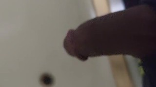 Big black dick pissing in tub