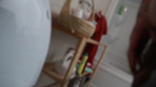 Hot College Jock American Canadian Guy Pissing Peeing in the Toilet 🚽🚹