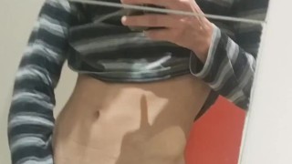 I love looking at myself in the mirror, it puts me to the max! and soon i cum