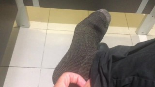 I ejaculated into my stinky socks today and loved it - 5 days of sock goodness - Day 4 - Manlyfoot