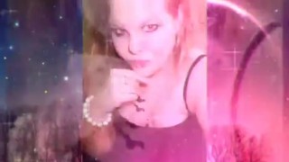 Devedora sai pagando tudo com um sexo anal eletrizante