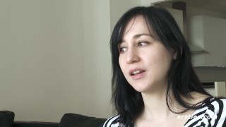 Brooklyn Pleasures Herself For Us To See