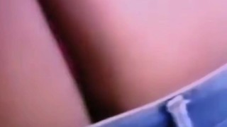 Posandoles mi culo tragon en tanga